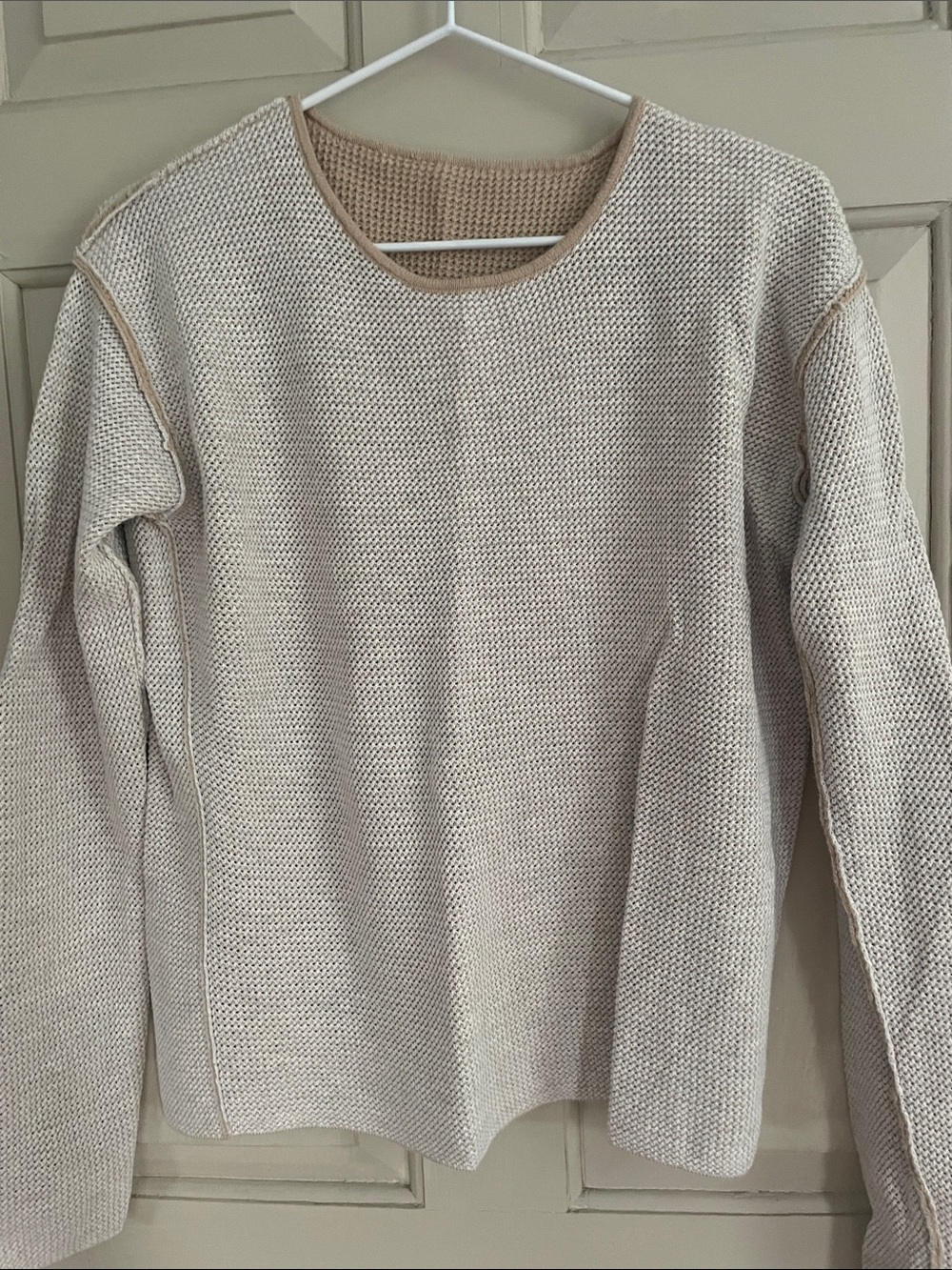 Reversible Cotton Crewneck. Easy and comfortable. Great for Travel